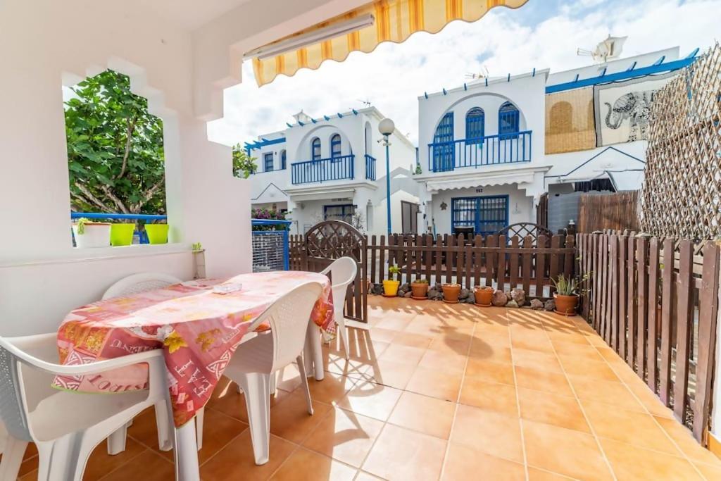 Bungalow Maspalomas Con Terraza By Calima Homes Extérieur photo